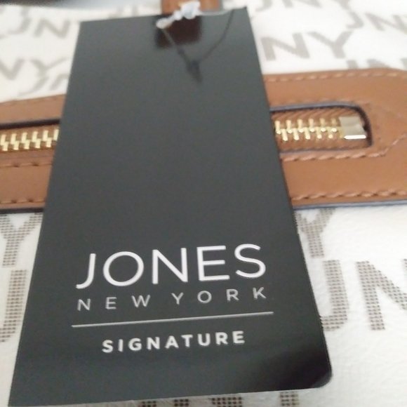 Jones NY Clara Signature Logo Tote White - Picture 7 of 10